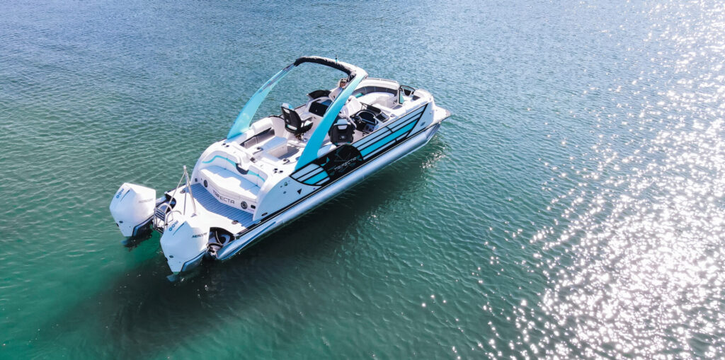 Trifecta Tritoon Boat