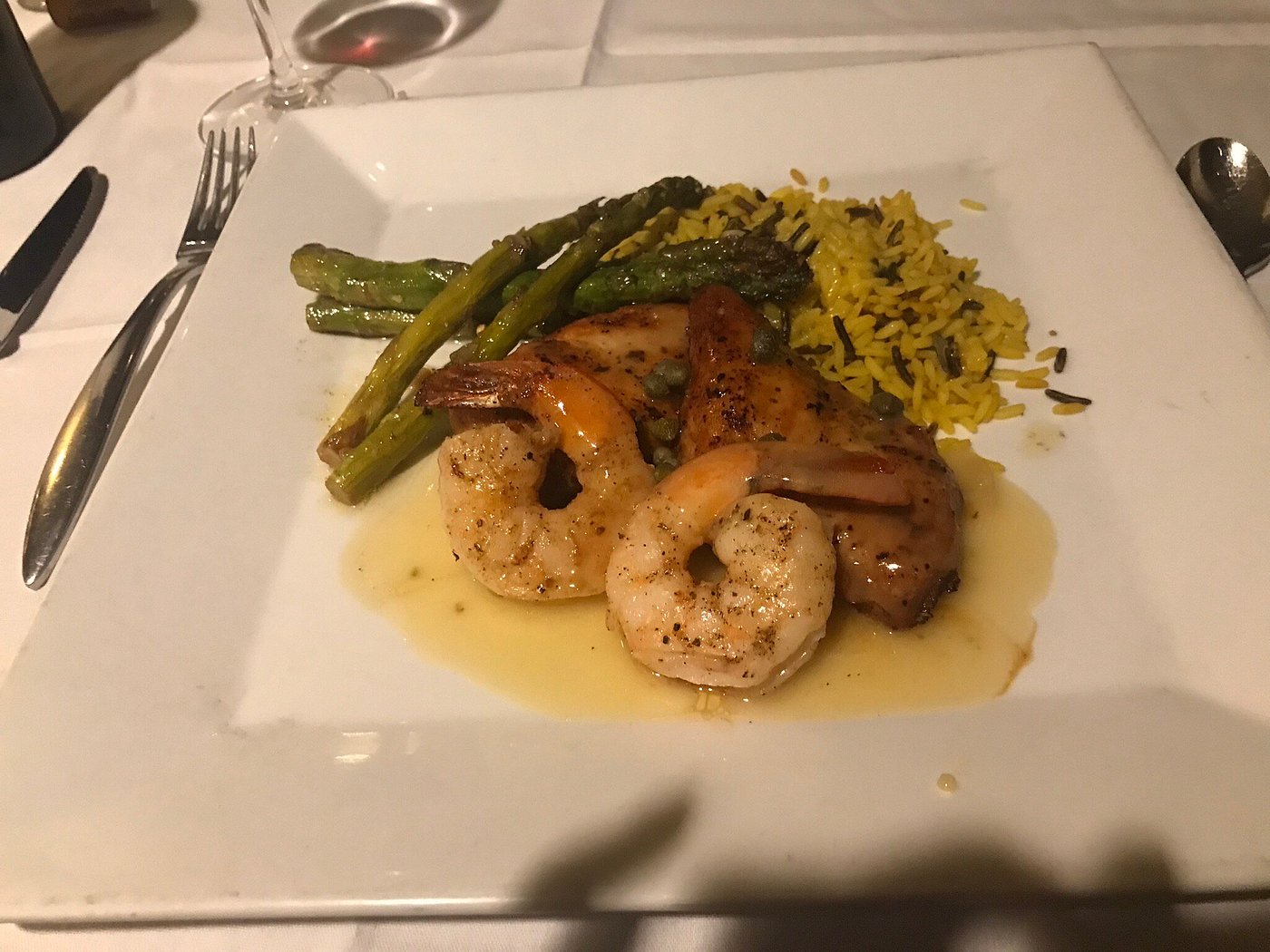 Lakeside Restaurant