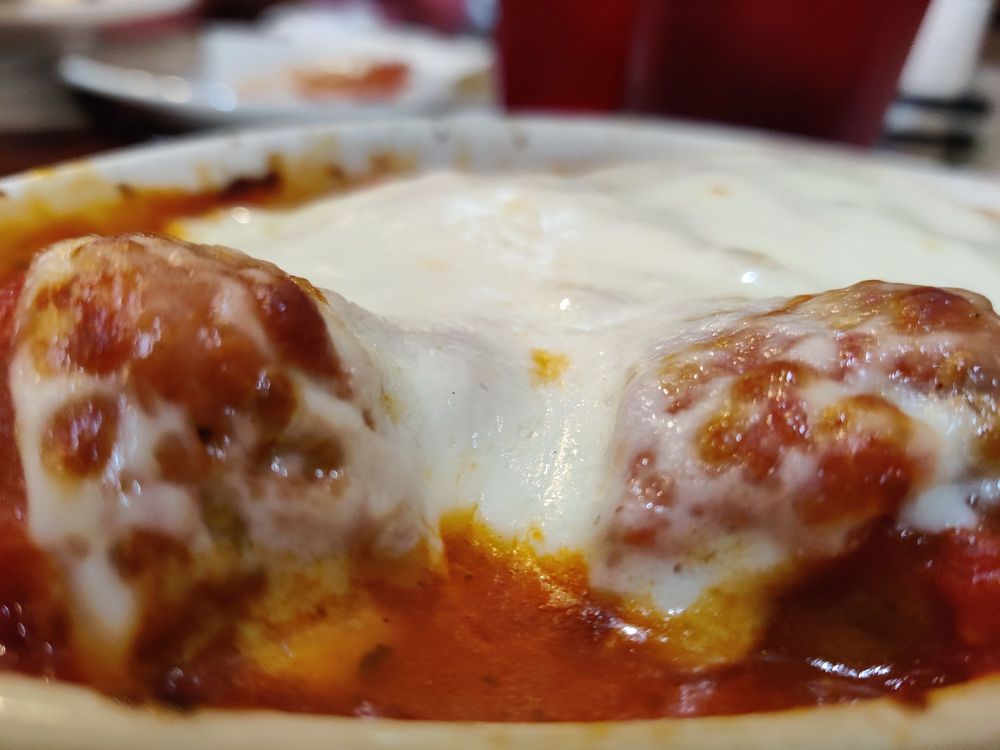 Napoli's Pizza & Restaurant